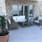 Salina Luxury Pool Villa