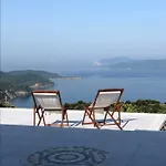 Salina Luxury Pool Villa *