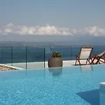 Salina Luxury Pool *