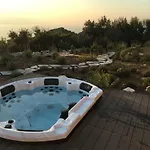 Salina Luxury Pool *