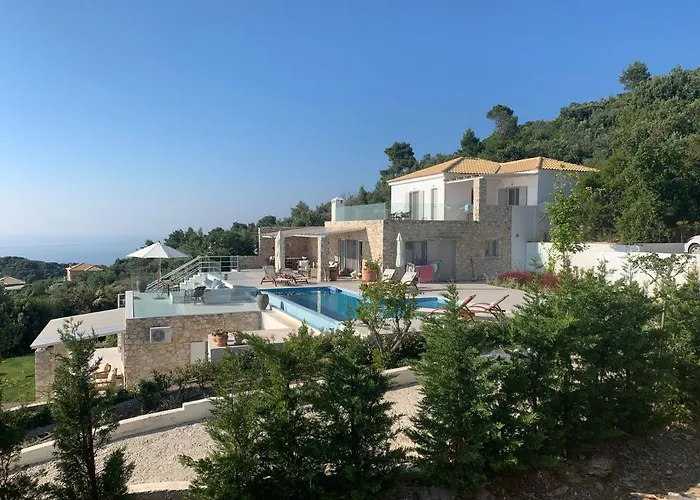 Villa Salina Luxury Pool