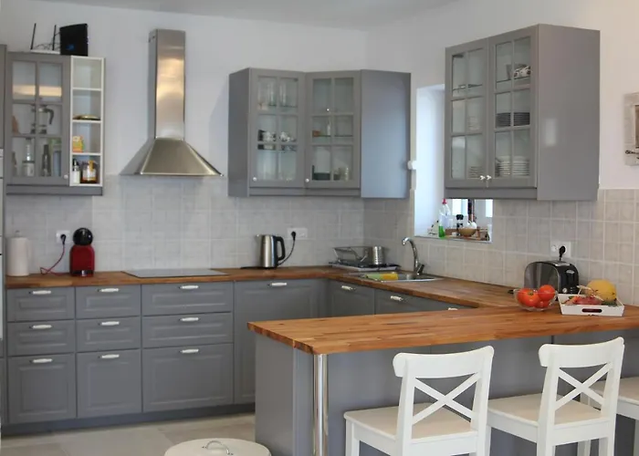 Salina Luxury Pool * Kechria