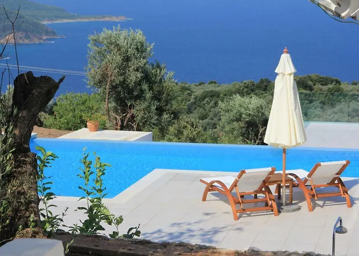 Villa Salina Luxury Pool