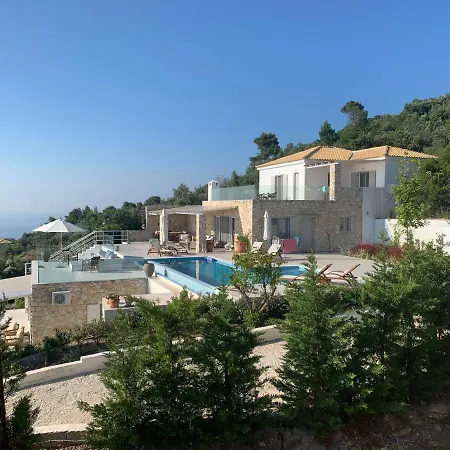 Villa Salina Luxury Pool