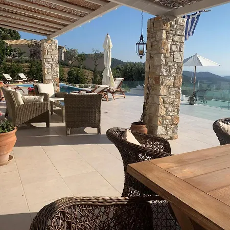 Salina Luxury Pool Villa