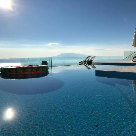 Salina Luxury Pool * Kechria