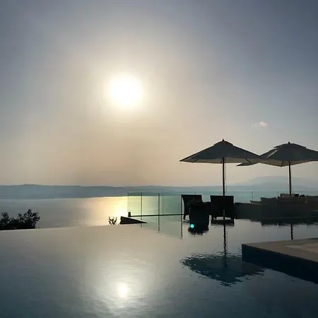 فيلة Salina Luxury Pool *