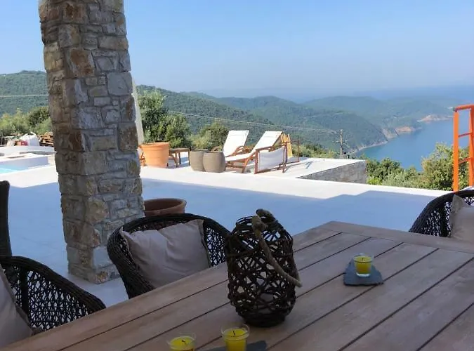 Salina Luxury Pool Willa Kechria